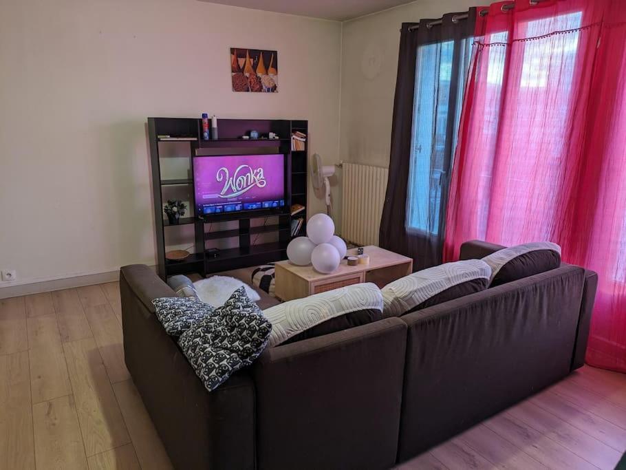 Family And Lovely Appart - Paris - Orly - Savigny Екстер'єр фото